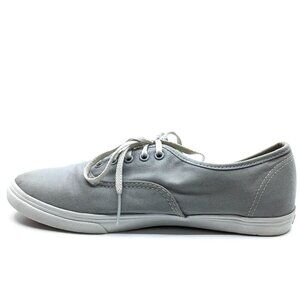 Vans  Off The Wall Low Canvas Trainers